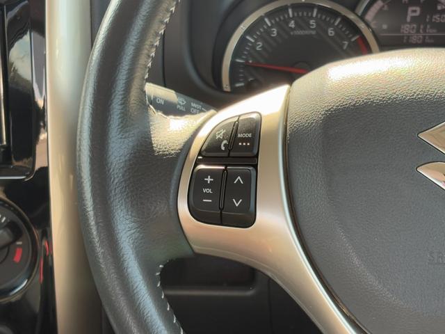 ジムニー ランドベンチャー パナソニックSDナビ フルセグTV バックモニター 革巻きステアリング ハーフレザーシート 運転席シートヒーター ETC車載器 サイドステップ LEDウィンカーミラー 純正16インチAW スペアタイヤ(5枚目)