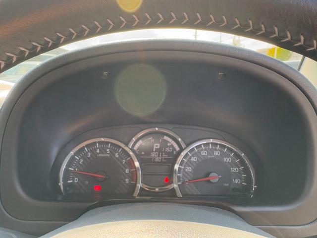 ジムニー ランドベンチャー パナソニックSDナビ フルセグTV バックモニター 革巻きステアリング ハーフレザーシート 運転席シートヒーター ETC車載器 サイドステップ LEDウィンカーミラー 純正16インチAW スペアタイヤ(6枚目)