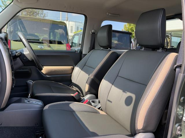 ジムニー ランドベンチャー パナソニックSDナビ フルセグTV バックモニター 革巻きステアリング ハーフレザーシート 運転席シートヒーター ETC車載器 サイドステップ LEDウィンカーミラー 純正16インチAW スペアタイヤ(20枚目)