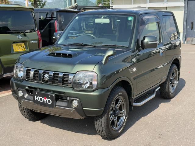 ジムニー ランドベンチャー パナソニックSDナビ フルセグTV バックモニター 革巻きステアリング ハーフレザーシート 運転席シートヒーター ETC車載器 サイドステップ LEDウィンカーミラー 純正16インチAW スペアタイヤ(30枚目)