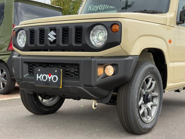 ジムニー XC 届出済未使用車 オーディオレス 革巻きステアリング 前席シートヒーター スズキセーフティサポート オートライト クルーズコントロール 純正LEDヘッドライト 純正フォグランプ 純正16インチAW(33枚目)