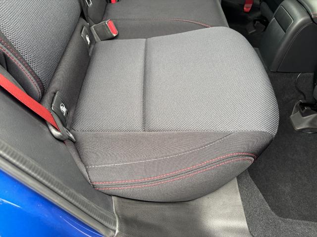 ＷＲＸ ＳＴＩ タイプＲＡ－Ｒ　５００台限定車　１オーナー　純正８型ナビ　フルセグＴＶ　バックモニター　レーダー探知機　ＥＴＣ２．０　純正ＬＥＤヘッドライト　Ｂｒｅｍｂｏディスクブレーキ　ＶＡＲＩＳウィング　ＢＢＳ１８インチＡＷ（32枚目）