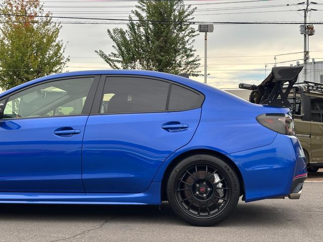 ＷＲＸ ＳＴＩ タイプＲＡ－Ｒ　５００台限定車　１オーナー　純正８型ナビ　フルセグＴＶ　バックモニター　レーダー探知機　ＥＴＣ２．０　純正ＬＥＤヘッドライト　Ｂｒｅｍｂｏディスクブレーキ　ＶＡＲＩＳウィング　ＢＢＳ１８インチＡＷ（47枚目）