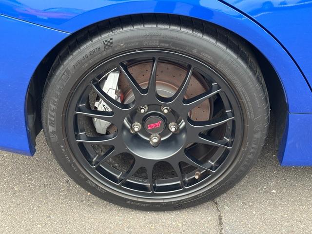 ＷＲＸ ＳＴＩ タイプＲＡ－Ｒ　５００台限定車　１オーナー　純正８型ナビ　フルセグＴＶ　バックモニター　レーダー探知機　ＥＴＣ２．０　純正ＬＥＤヘッドライト　Ｂｒｅｍｂｏディスクブレーキ　ＶＡＲＩＳウィング　ＢＢＳ１８インチＡＷ（57枚目）