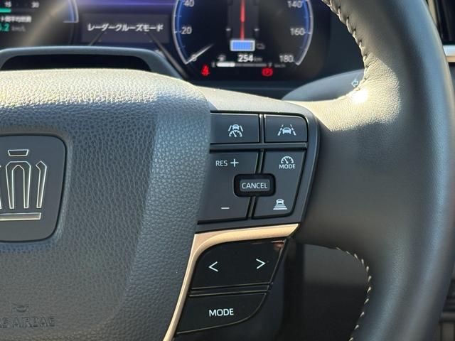 クラウンスポーツ Z 買取直販 1オーナー メーカー装着12.3インチメモリーナビ 黒本革シート BSM パノラミックビューモニター― デジタルインナーミラー 置くだけ充電 純正21インチAW(シルバー塗装)(7枚目)