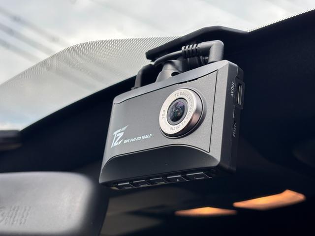 GR86 RZ 1オーナー 純正SDナビ Bモニター コムテック前後ドラレコ クルーズコントロール ハーフレザーシート ステアリング連動ヘッドランプ ETC車載器 純正フルLEDヘッドライトGROW製スポーツサス(17枚目)