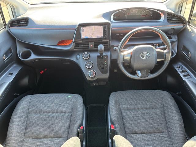 シエンタ ファンベースX 買取直販 1オーナー 純正SDナビ ワンセグTV ビルトインETC車載器 助手席側パワースライドドア(2枚目)