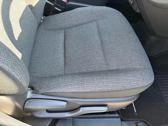 シエンタ ファンベースX 買取直販 1オーナー 純正SDナビ ワンセグTV ビルトインETC車載器 助手席側パワースライドドア(18枚目)