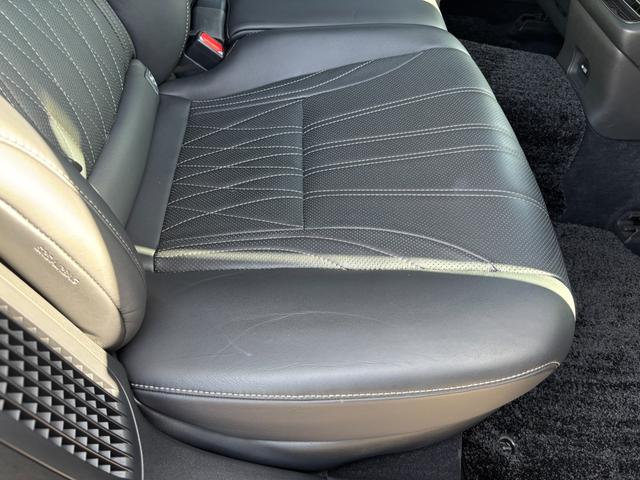 ＬＳ ＬＳ５００ｈ　バージョンＬ　買取直販　メーカー装着１２．３型ナビ　ＥＴＣ２．０　純正ドライブレコーダー　黒本革シート　サンルーフ　パワートランクリッド　三眼フルＬＥＤヘッドライト　モデリスタフロントスポイラー　純正１９インチＡＷ（43枚目）