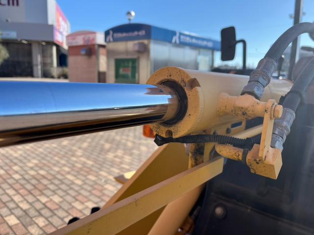 日本 コマツ WA30-6 ホイールローダー アワーメーター1477h(9枚目)