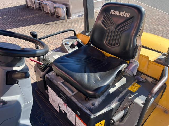 日本 コマツ WA30-6 ホイールローダー アワーメーター1477h(29枚目)