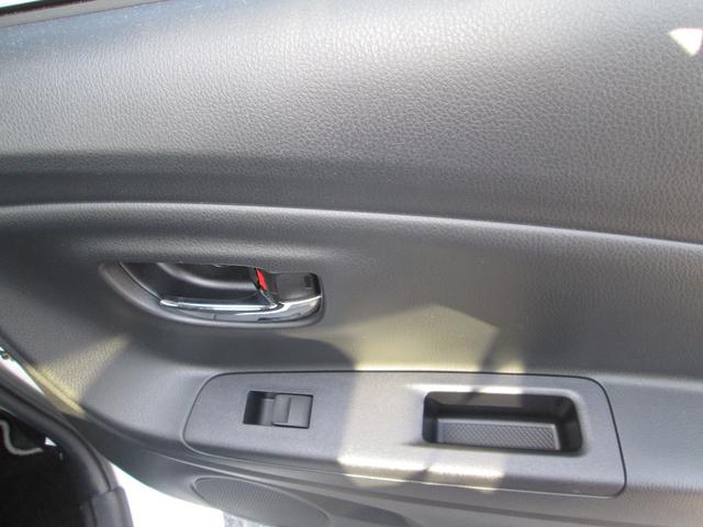 ヴィッツ ハイブリッドGRスポーツ 純正ナビ・地デジ・Bカメラ(33枚目)