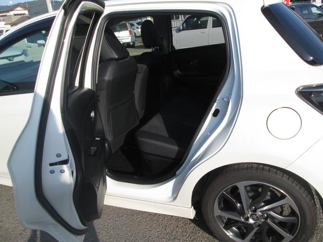 ヴィッツ ハイブリッドGRスポーツ 純正ナビ・地デジ・Bカメラ(34枚目)