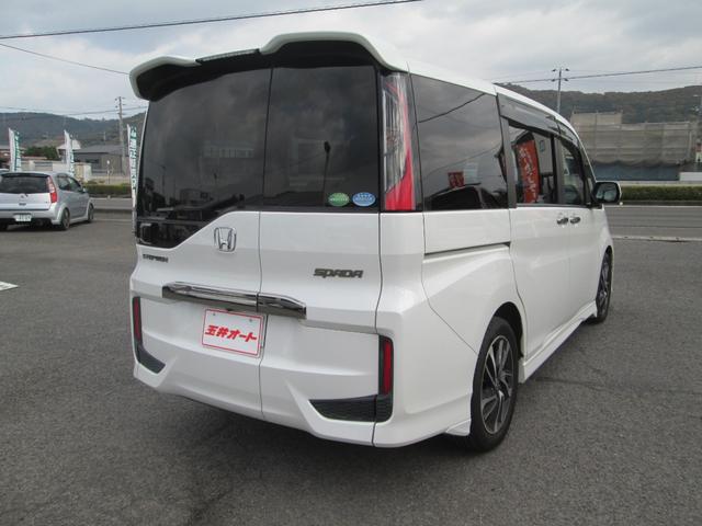 ステップワゴンスパーダ スパーダ・クールスピリット　ホンダセンシング・インターナビ・マルチビューカメラ・リアエンターティメントシステム・両側パワースライドドア・トリプルゾーンフルオートエアコン・コンフォートパッケージ・前席ヒートシーター・クルコン（4枚目）