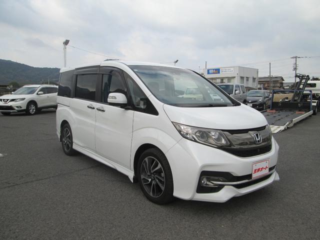 ステップワゴンスパーダ スパーダ・クールスピリット　ホンダセンシング・インターナビ・マルチビューカメラ・リアエンターティメントシステム・両側パワースライドドア・トリプルゾーンフルオートエアコン・コンフォートパッケージ・前席ヒートシーター・クルコン（7枚目）