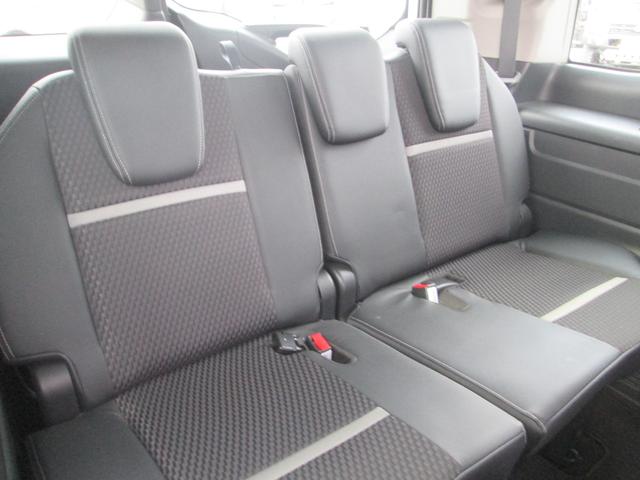 ステップワゴンスパーダ スパーダ・クールスピリット　ホンダセンシング・インターナビ・マルチビューカメラ・リアエンターティメントシステム・両側パワースライドドア・トリプルゾーンフルオートエアコン・コンフォートパッケージ・前席ヒートシーター・クルコン（28枚目）