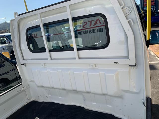 キャリイトラック ＫＣエアコン・パワステ　パートタイム４ＷＤ　フロア５速（8枚目）
