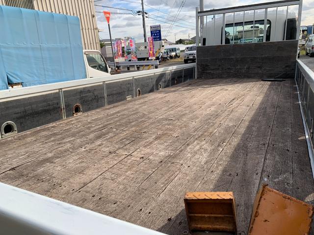 フォワード 3.85t 平ボディ(8枚目)