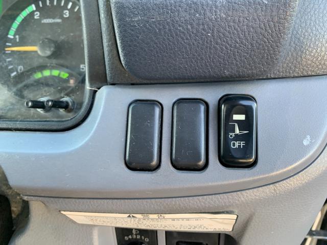 キャンター 全低床　２ｔ　垂直パワーゲート付（17枚目）