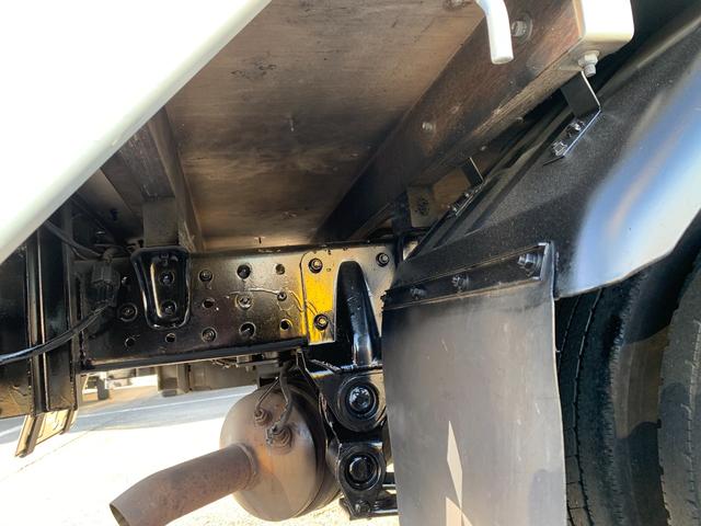 キャンター 全低床　２ｔ　垂直パワーゲート付（24枚目）