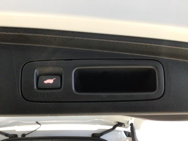 ステップワゴン ｅ：ＨＥＶスパーダ　ＬＥＤ・フルセグ・Ｍナビ・バックカメラ・純正ＡＷ・ホンダＣＯＮＮＥＣＴ・サイドカーテンエアーバッグ・クルーズＣ・両側ＰＳＤ　デュアルエアコン　フルオートエアコン　ＥＳＣ　シートヒータ　キーフリー（48枚目）