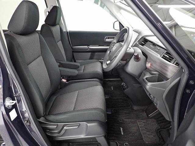 フリード Ｇブラックスタイル　ホンダセンシング・９ｉｎナビ・フルセグ・バックカメラ・ドラレコ・ＥＴＣ・クルーズコントロール・両側ＰＳＤ・シートヒーター・ＬＥＤ・１５ＡＷ　両電動スライドドア　ＵＳＢ接続　バックモニター　ドラレコ付き（13枚目）