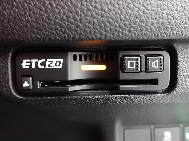 シビック e:HEV ホンダセンシング・ナビ・フルセグ・バックカメラ・ETC・サイドカーテンエアーバッグ・クルーズC・電動シート/ヒーター・18AW 盗難防止システム クリアランスソナー オートクルーズコントロール ABS(5枚目)