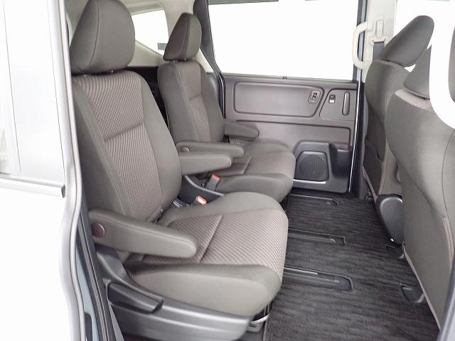 フリード Ｇ　ホンダセンシング・ナビ・フルセグ・バックカメラ・前後ドラレコ・ＥＴＣ・オートクルーズ・両側ＰＳＤ・シートヒーター　パーキングセンサー　Ａクルーズ　３列シート　パワーウインドウ　地デジ　Ｒカメラ　イモビ（15枚目）