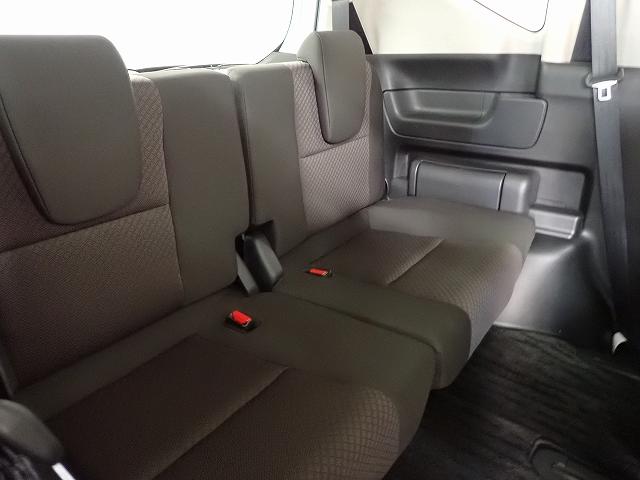 フリード Ｇ　ホンダセンシング・ナビ・フルセグ・バックカメラ・前後ドラレコ・ＥＴＣ・オートクルーズ・両側ＰＳＤ・シートヒーター　パーキングセンサー　Ａクルーズ　３列シート　パワーウインドウ　地デジ　Ｒカメラ　イモビ（16枚目）