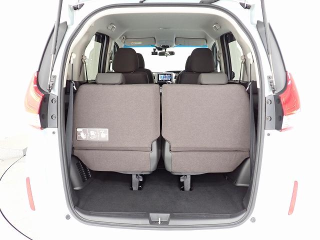 フリード Ｇ　ホンダセンシング・ナビ・フルセグ・バックカメラ・前後ドラレコ・ＥＴＣ・オートクルーズ・両側ＰＳＤ・シートヒーター　パーキングセンサー　Ａクルーズ　３列シート　パワーウインドウ　地デジ　Ｒカメラ　イモビ（17枚目）