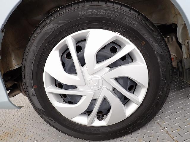 フリード Ｇ　ホンダセンシング・ナビ・フルセグ・バックカメラ・前後ドラレコ・ＥＴＣ・オートクルーズ・両側ＰＳＤ・シートヒーター　パーキングセンサー　Ａクルーズ　３列シート　パワーウインドウ　地デジ　Ｒカメラ　イモビ（19枚目）