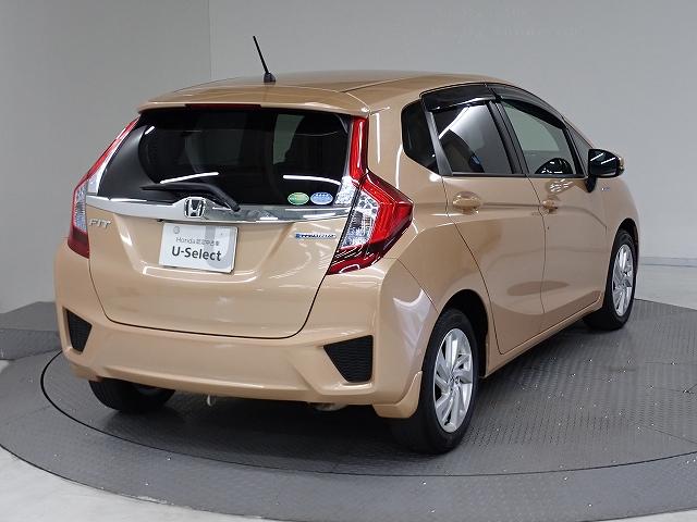 フィットハイブリッド Ｌパッケージ　ナビ・フルセグ・バックカメラ・クルーズコントロール・ＥＴＣ・ＨＩＤライト・１５ＡＷ　ナビ＆ＴＶ　地デジフルセグＴＶ　ＵＳＢ　ＥＣＯＮ　オートクルーズコントロール　イモビライザー　ＥＳＣ　ＡＢＳ（10枚目）