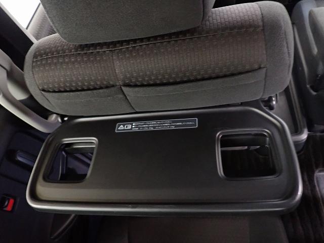 ステップワゴンスパーダ ｅ：ＨＥＶスパーダＧホンダセンシング　ナビ・フルセグ・バックカメラ・前後ドラレコ・ＥＴＣ・オートクルーズ・両側ＰＳＤ・ダブルエアコン・ＬＥＤ・１６ＡＷ　ＬＥＤライト　ドライブレコーダ　セキュリティアラーム　横滑り防止装置　Ｂカメラ　ＡＡＣ（16枚目）