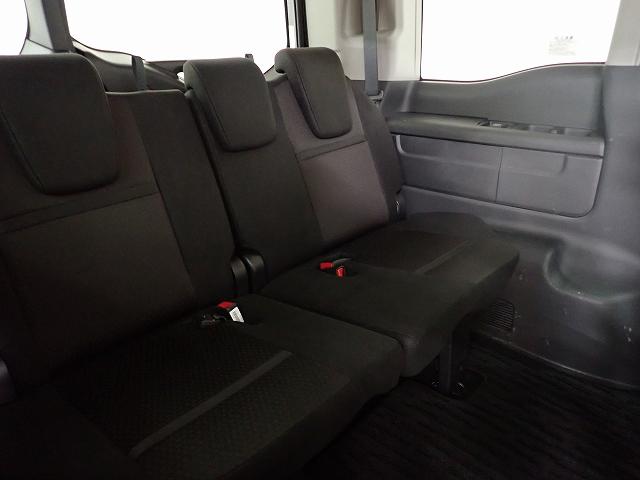 ステップワゴンスパーダ ｅ：ＨＥＶスパーダＧホンダセンシング　ナビ・フルセグ・バックカメラ・前後ドラレコ・ＥＴＣ・オートクルーズ・両側ＰＳＤ・ダブルエアコン・ＬＥＤ・１６ＡＷ　ＬＥＤライト　ドライブレコーダ　セキュリティアラーム　横滑り防止装置　Ｂカメラ　ＡＡＣ（17枚目）