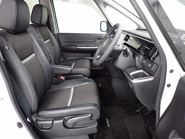 ステップワゴンスパーダ スパーダハイブリッドＧ・ＥＸホンダセンシング　１０インチナビ・フルセグ・全周囲カメラ・リヤ席モニター・前後ドラレコ・ＥＴＣ・サイドカーテンエアーバッグ・オートクルーズ・両側ＰＳＤ・シートヒーター・ＬＥＤ・１６ＡＷ　フルオートエアコン　キーフリー（14枚目）