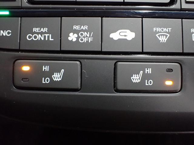 ステップワゴンスパーダ スパーダハイブリッドＧ・ＥＸホンダセンシング　１０インチナビ・フルセグ・全周囲カメラ・リヤ席モニター・前後ドラレコ・ＥＴＣ・サイドカーテンエアーバッグ・オートクルーズ・両側ＰＳＤ・シートヒーター・ＬＥＤ・１６ＡＷ　フルオートエアコン　キーフリー（15枚目）