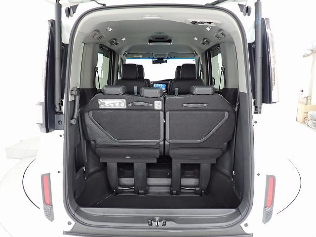 ステップワゴンスパーダ スパーダハイブリッドＧ・ＥＸホンダセンシング　１０インチナビ・フルセグ・全周囲カメラ・リヤ席モニター・前後ドラレコ・ＥＴＣ・サイドカーテンエアーバッグ・オートクルーズ・両側ＰＳＤ・シートヒーター・ＬＥＤ・１６ＡＷ　フルオートエアコン　キーフリー（20枚目）