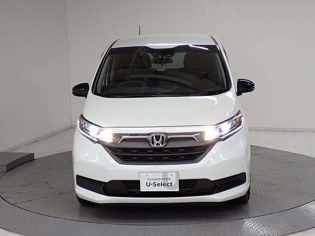 フリードハイブリッド ハイブリッド・Ｇブラックスタイル　ホンダセンシング・９インチナビ・フルセグ・バックカメラ・前後ドラレコ・ＥＴＣ・オートクルーズ・両側ＰＳＤ・シートヒーター・ＬＥＤ・１５ＡＷ　Ｗ電動ドア　オートクルーズコントロール　ドライブレコーダー（7枚目）