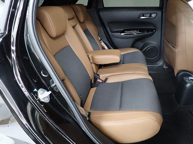 フィット ｅ：ＨＥＶリュクス　ホンダセンシング・ナビ・フルセグ・バックカメラ・前後ドラレコ・ＥＴＣ・サイドカーテンエアーバッグ・オートクルーズ・シートヒーター・ＬＥＤ・１６ＡＷ　リアカメラ　ＥＴＣ付　クルーズコントロール　ＤＶＤ（14枚目）