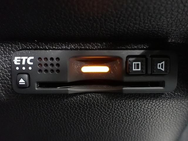 フリードハイブリッド ハイブリッド・Gホンダセンシング ナビ・フルセグ・バックカメラ・ドラレコ・ETC・サイドカーテンエアーバッグ・オートクルーズ・両側PSD・シートヒーター・LED・15AW キーフリーシステム DVD再生可能 サイドカーテンエアバック(5枚目)