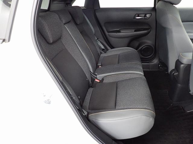 フィット ＲＳ　デモカーＵＰ・ホンダセンシング・ディスプレイＯＤ・バックカメラ・ドラレコ・ＥＴＣ・サイドカーテンエアーバッグ・オートクルーズ・ＬＥＤ・１６ＡＷ　ＵＳＢポート　コーナーセンサー　リアカメラ　エアコン（14枚目）