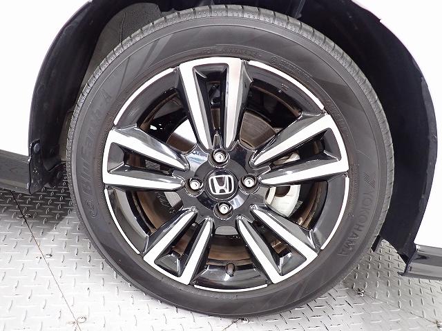 フィット ＲＳ　デモカーＵＰ・ホンダセンシング・ディスプレイＯＤ・バックカメラ・ドラレコ・ＥＴＣ・サイドカーテンエアーバッグ・オートクルーズ・ＬＥＤ・１６ＡＷ　ＵＳＢポート　コーナーセンサー　リアカメラ　エアコン（18枚目）
