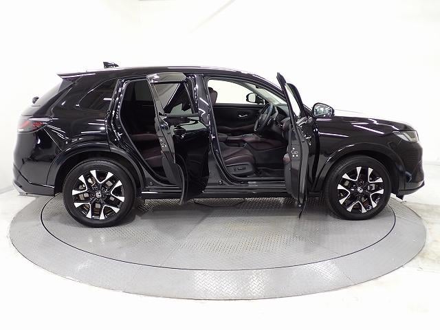 ZR-V e:HEVZ ホンダセンシング・ナビ・フルセグ・R/Fカメラ・ドラレコ・ETC・サイドカーテンエアーバッグ・オートクルーズ・シートヒーター・LED・18AW Pセンサー Bカメラ サイドエアバック パワ-シ-ト(10枚目)