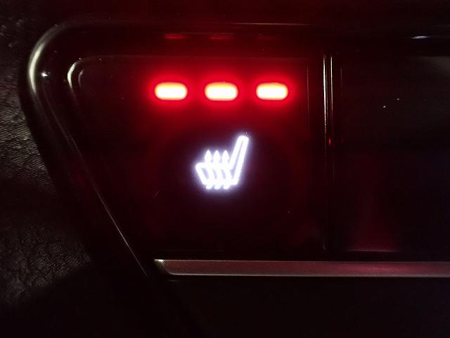 ZR-V e:HEVZ ホンダセンシング・ナビ・フルセグ・R/Fカメラ・ドラレコ・ETC・サイドカーテンエアーバッグ・オートクルーズ・シートヒーター・LED・18AW Pセンサー Bカメラ サイドエアバック パワ-シ-ト(14枚目)