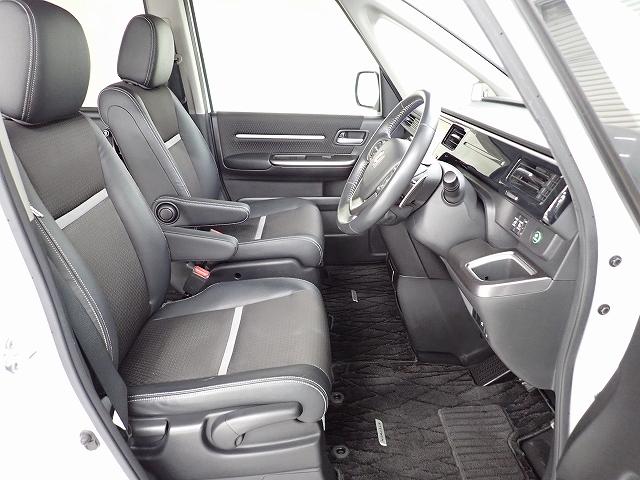 ステップワゴンスパーダ スパーダ・クールスピリットホンダセンシング　１０インチナビ・フルセグ・バックカメラ・前後ドラレコ・ＥＴＣ・サイドカーテンエアーバッグ・オートクルーズ・両側ＰＳＤ・シートヒーター・ＬＥＤ・１７ＡＷ　サイドエアバック　スマートキ　バックモニタ（14枚目）