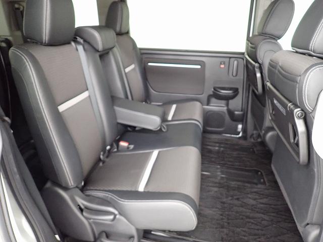 ステップワゴンスパーダ スパーダ・クールスピリットホンダセンシング　１０インチナビ・フルセグ・バックカメラ・前後ドラレコ・ＥＴＣ・サイドカーテンエアーバッグ・オートクルーズ・両側ＰＳＤ・シートヒーター・ＬＥＤ・１７ＡＷ　サイドエアバック　スマートキ　バックモニタ（16枚目）