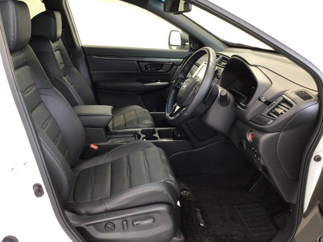 ＣＲ－Ｖハイブリッド ｅ：ＨＥＶＥＸ・ブラックエディション　ホンダセンシング・ナビ・フルセグ・バックカメラ・ＥＴＣ・サイドカーテンエアーバッグ・オートクルーズ・本革電動シート／シートＨ・サンルーフ・１８ＡＷ　衝突被害軽減ブレーキ　ハンズフリーパワーテールゲート（15枚目）