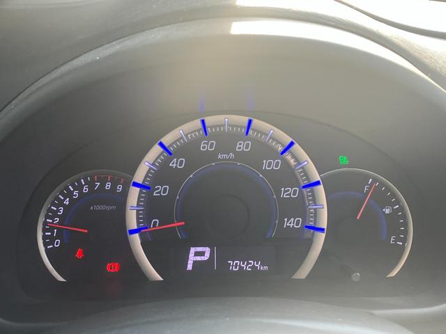 ワゴンＲスティングレー Ｘ　ナビ　フルセグＴＶ　バックモニター　ＣＤ／ＤＶＤ　アイドリングストップ　プッシュスタート　スマートキー　オートエアコン　オートライト　アルミホイール　ベンチシート（11枚目）