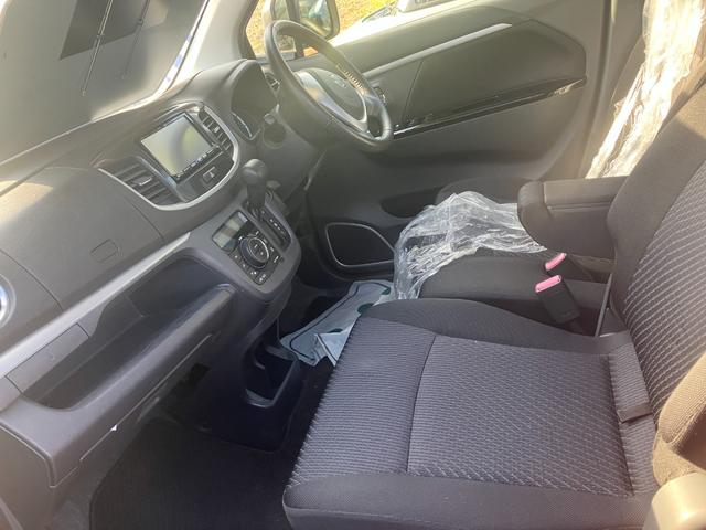 ワゴンＲスティングレー Ｘ　ナビ　フルセグＴＶ　バックモニター　ＣＤ／ＤＶＤ　アイドリングストップ　プッシュスタート　スマートキー　オートエアコン　オートライト　アルミホイール　ベンチシート（39枚目）