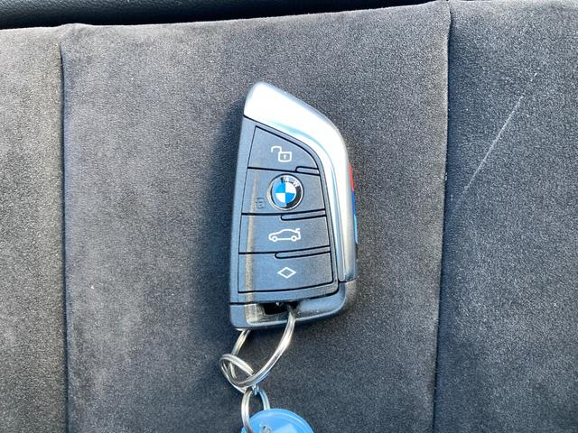 3シリーズ 320d xDrive Mスポーツ 純正ナビ 全方位モニター アルカンタラ/センサテックコンビネーションシート パーキングアシストプラス コンフォートアクセス Mエアロダイナミックパッケージ シートヒーター パワーシート パドルシフト(42枚目)